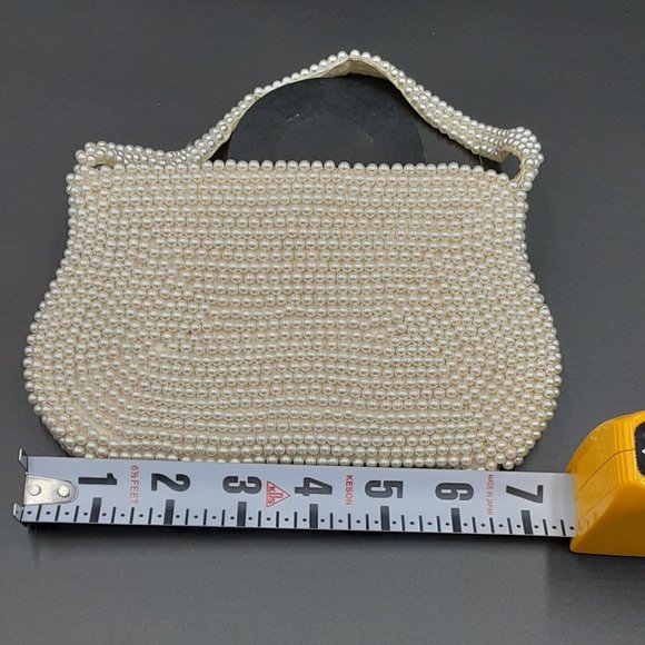 Vintage Beaded Clutch with Strap the Front has a Scallop Design Made in Japan - Picture 4 of 12